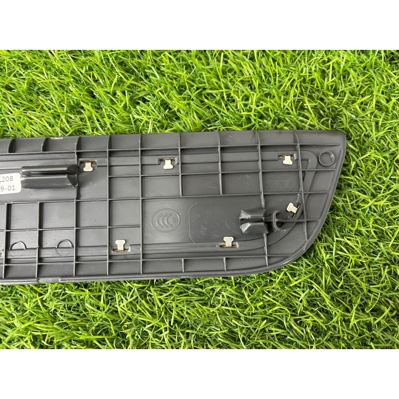 Накладка на порог (кузов и элементы) Hyundai Ioniq AE 2018 1.6 Hybrid 85877G2500T9Y