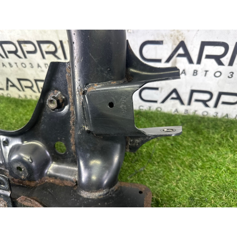 Подрамник (подвеска) BMW 3-series E90 2010 3.0 N54 31116776763