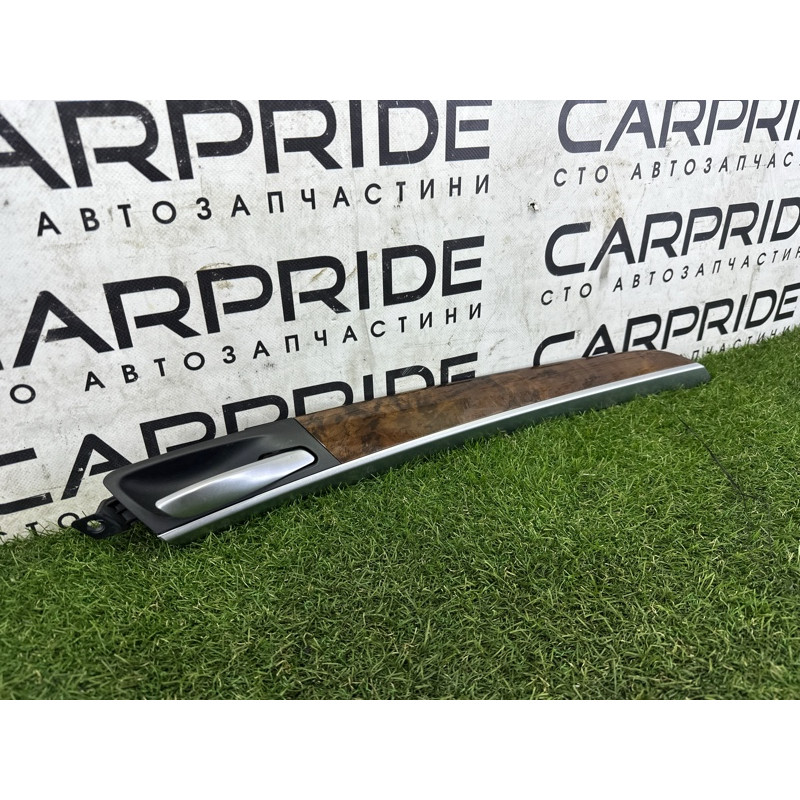 Декоративная накладка карты двери (салон) BMW X5 E70 2010 N57D30A 51417137178