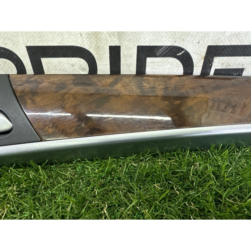 Декоративная накладка карты двери (салон) BMW X5 E70 2010 N57D30A 51417137178