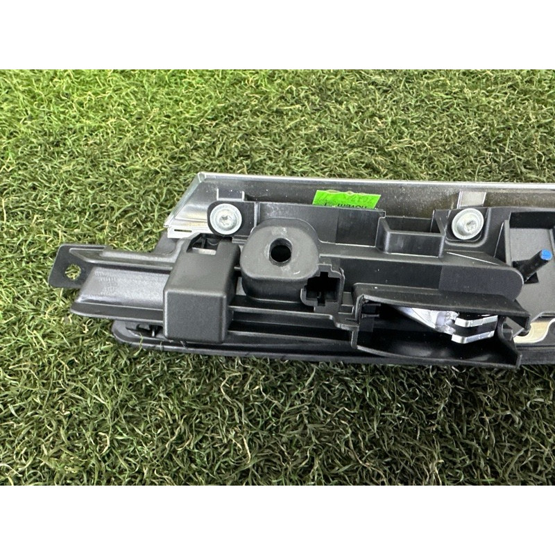 Декоративная накладка карты двери (салон) BMW X5 E70 2010 N57D30A 51417137178