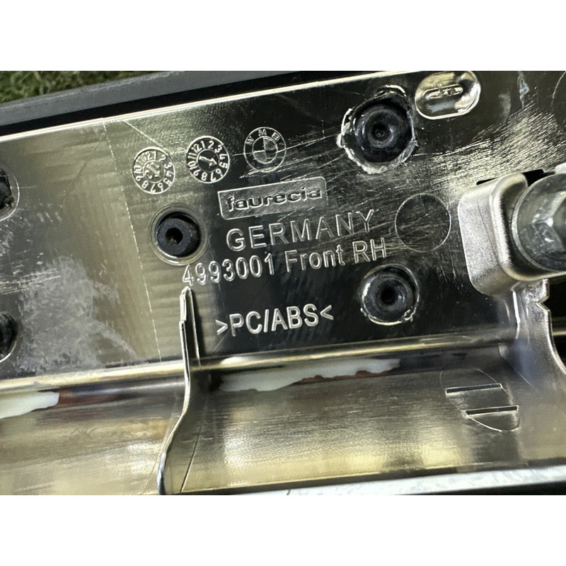 Декоративная накладка карты двери (салон) BMW X5 E70 2010 N57D30A 51417137178