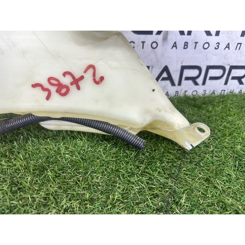 Бачок омывателя (кузов и элементы) AUDI A4 B8 2010 2.0 CAEB 8T0955453C