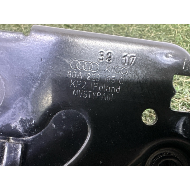 Ответная часть замка капота (кузов и элементы) AUDI Q5 FY 2018 2.0 DAYB 80A823185C