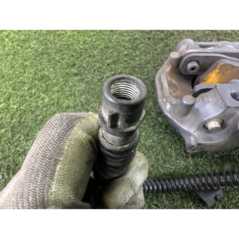 Суппорт тормозной (тормозная система) Volkswagen Touareg NF 2012 3.0 TDI 7P6615423C