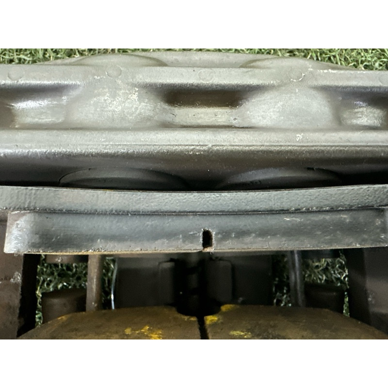 Суппорт тормозной (тормозная система) Volkswagen Touareg NF 2012 3.0 TDI 7P6615423C