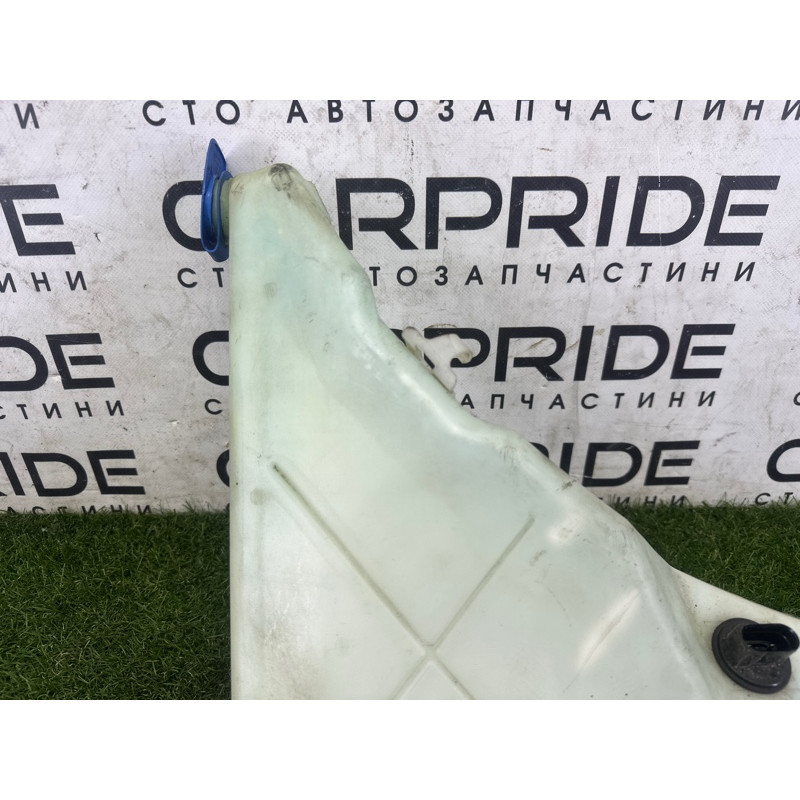 Бачок омывателя (кузов и элементы) AUDI A8 D4 2011 4.2 CDRA 4H0955453B