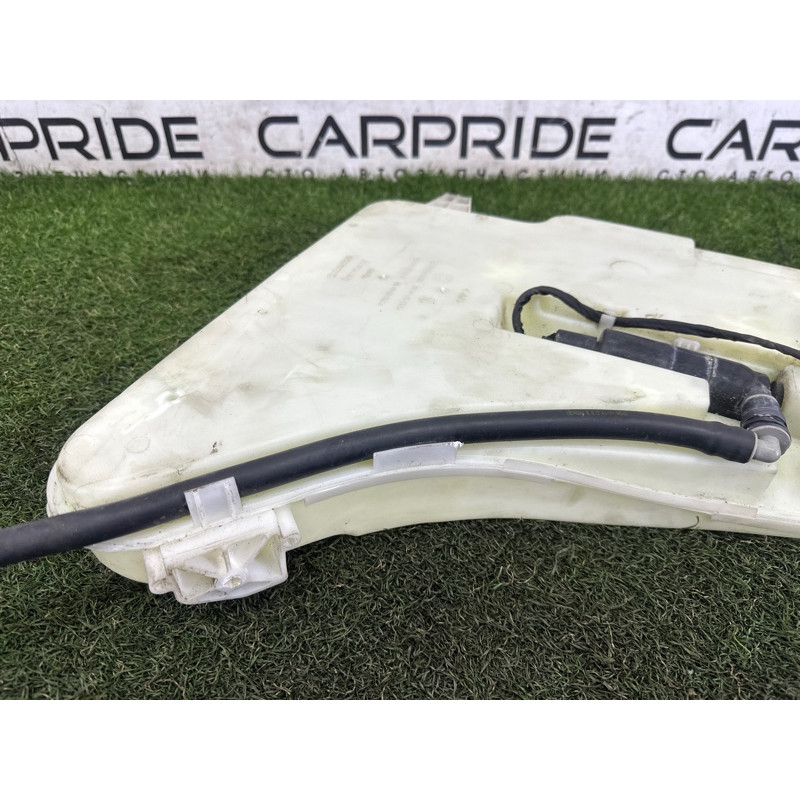 Бачок омивача (кузов і елементи) BMW 7-series F01 2011 3.0 N54 61667269667