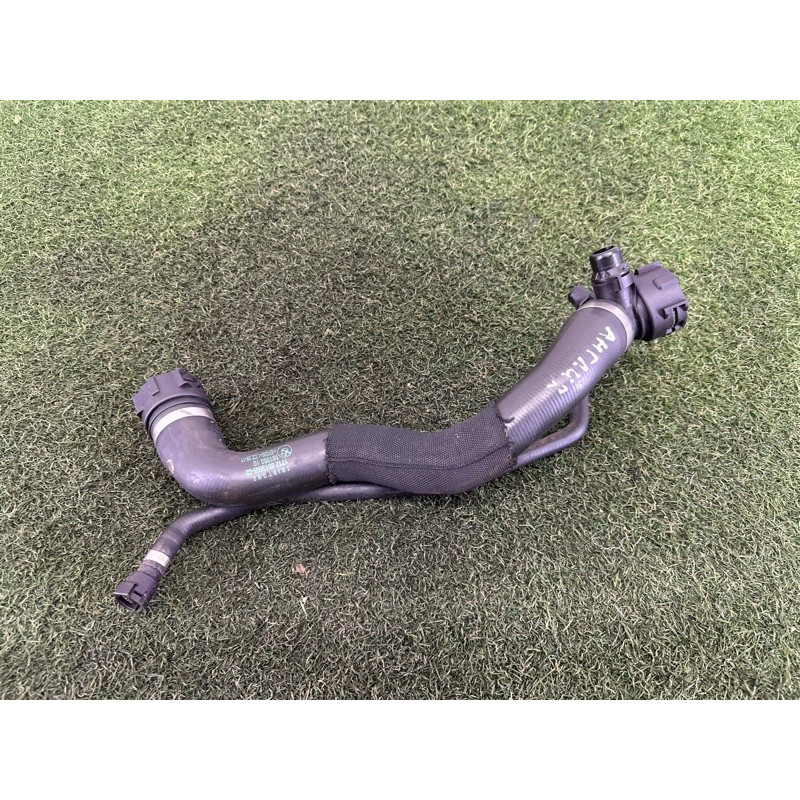 Патрубок (система охлаждения) BMW X3 F25 2013 3.0 N57N 17128571605