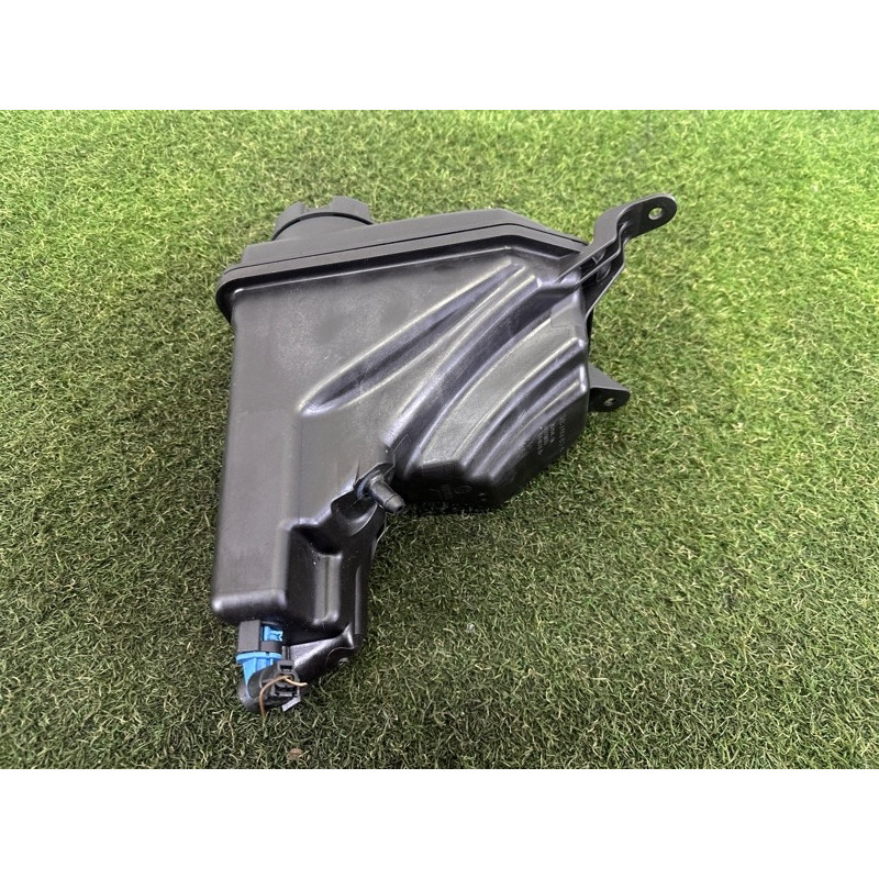 Бачок расширительный (система охлаждения) BMW X1 E84 2014 2.0 17137640514