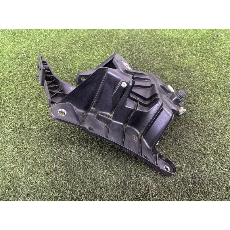 Крепление крыла (кузов и элементы) BMW X5 F15 2015 4.4 51647294543