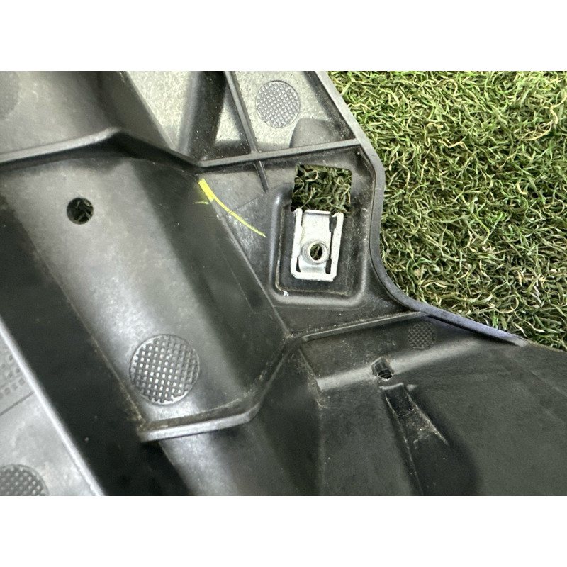 Крепление крыла (кузов и элементы) BMW X5 F15 2015 4.4 51647294543