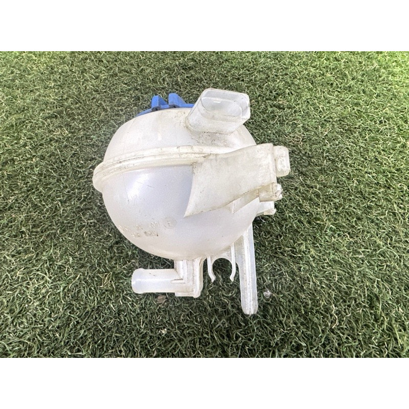 Бачок расширительный (система охлаждения) Volkswagen Touareg NF 2013 3.0 Hybrid 1S0121407E