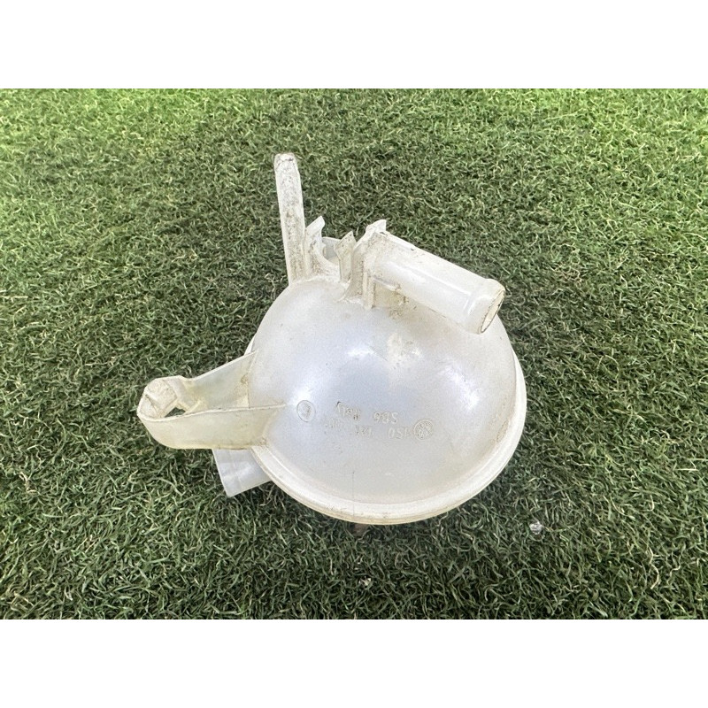 Бачок расширительный (система охлаждения) Volkswagen Touareg NF 2013 3.0 Hybrid 1S0121407E