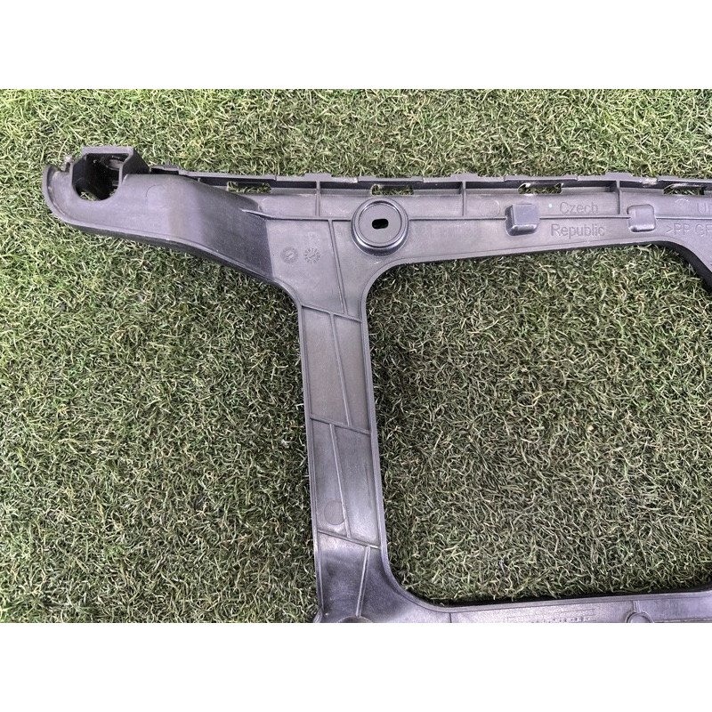 Крепление бампера (кузов и элементы) AUDI Q7 4M 2017 3.0 CREC 4M0807453