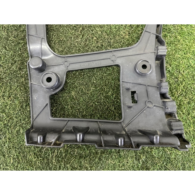 Крепление бампера (кузов и элементы) AUDI Q7 4M 2017 3.0 CREC 4M0807453