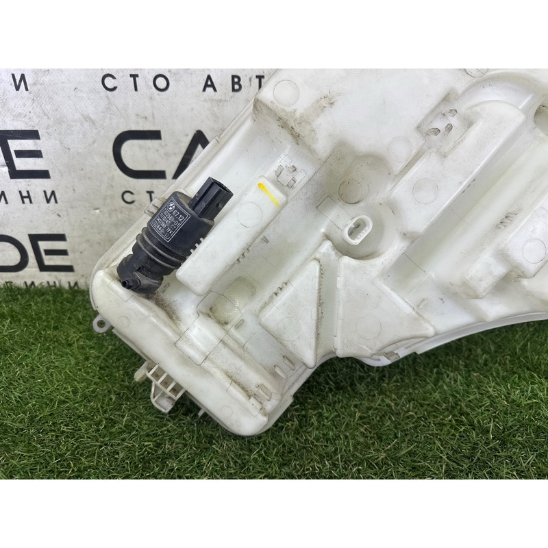 Бачок омывателя (кузов и элементы) BMW 3-series F30 2013 2.0 61667241672