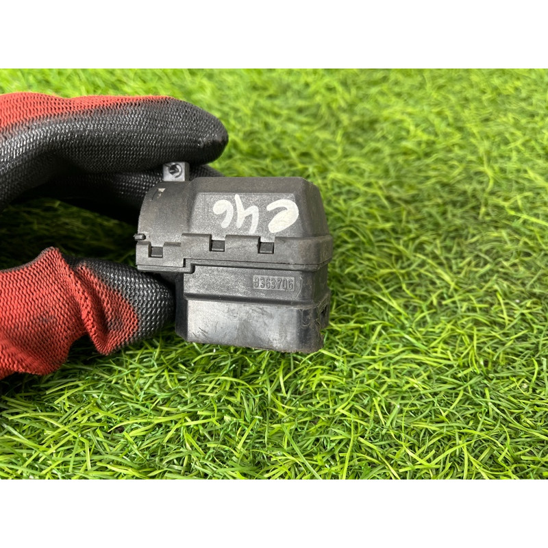 Контактная группа (электрика) BMW 3-series E46 61328363706