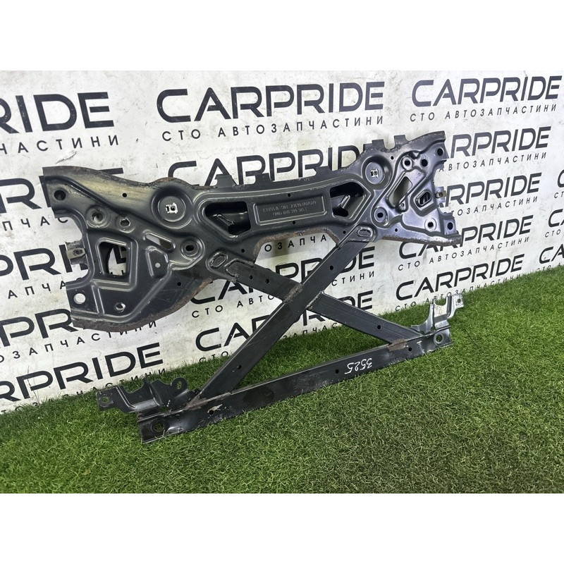 Распорка переднего подрамника (подвеска) AUDI A8 D4 2011 4.2 CDRA 4H0399345N