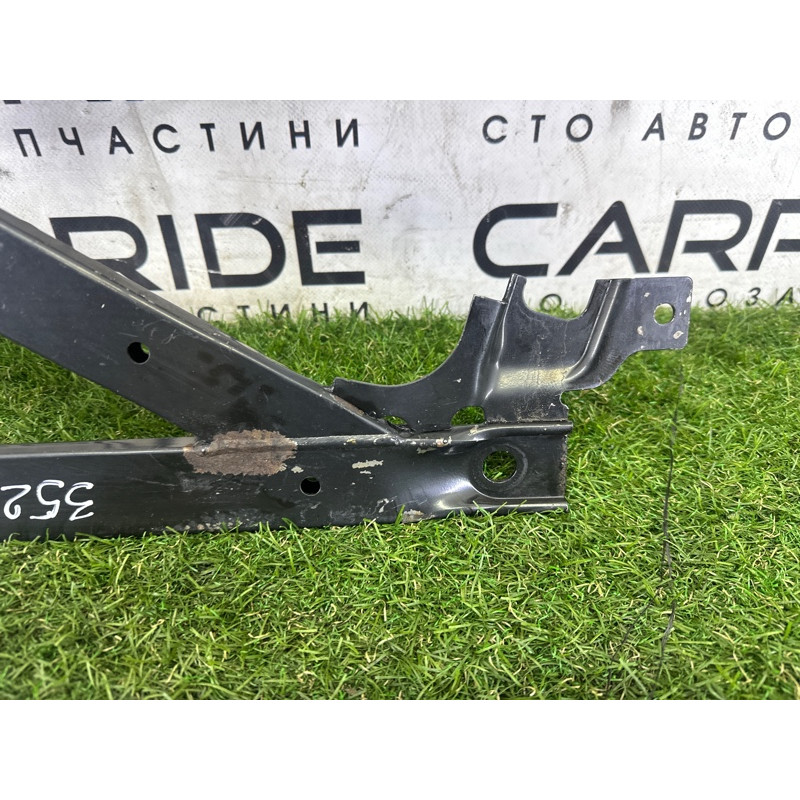 Распорка переднего подрамника (подвеска) AUDI A8 D4 2011 4.2 CDRA 4H0399345N