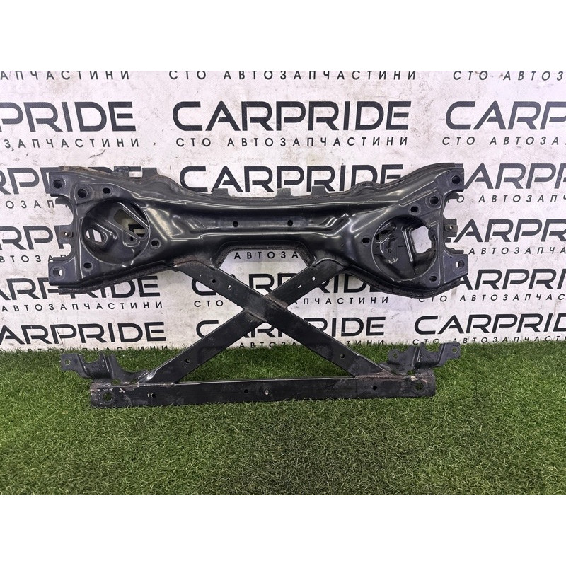 Распорка переднего подрамника (подвеска) AUDI A8 D4 2011 4.2 CDRA 4H0399345N