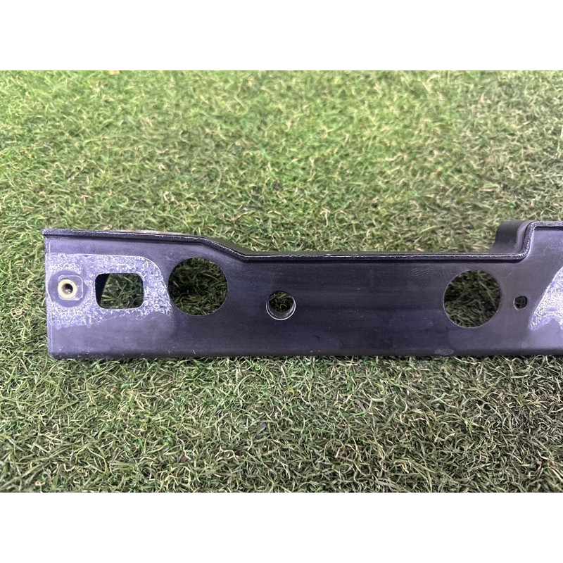 Крепление крыла (кузов и элементы) LAND ROVER RANGE ROVER Sport L494 2016 3.0 Diesel LR056962