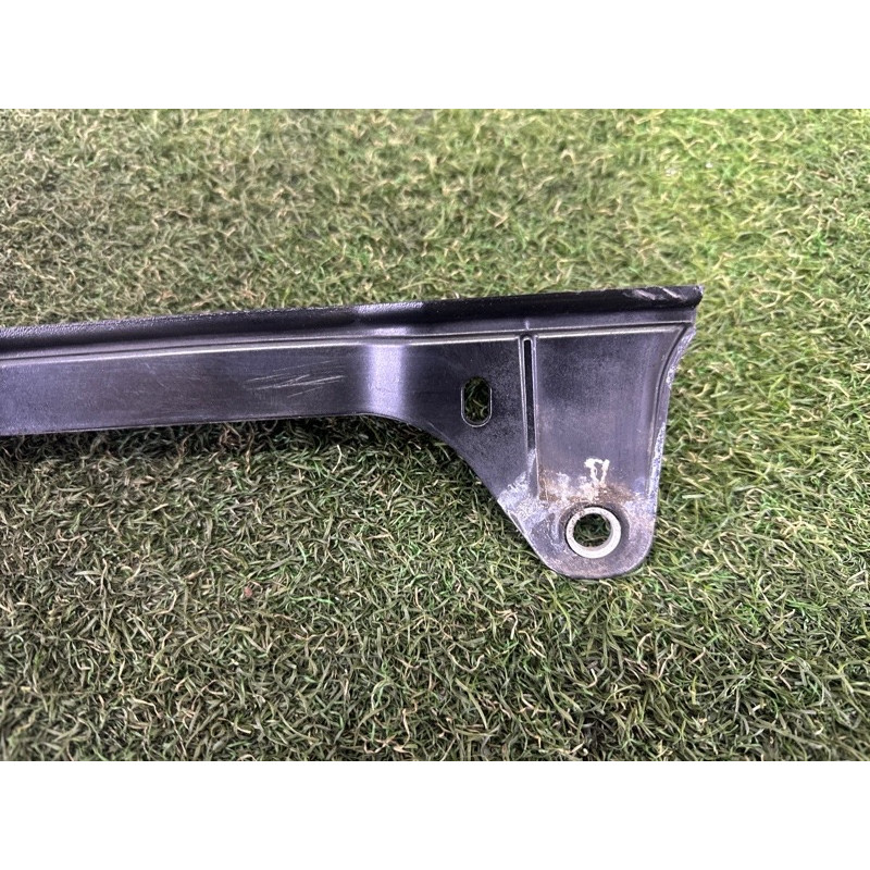 Крепление крыла (кузов и элементы) LAND ROVER RANGE ROVER Sport L494 2016 3.0 Diesel LR056962