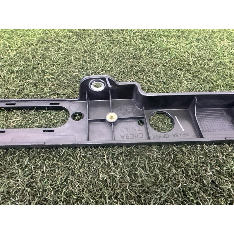 Крепление крыла (кузов и элементы) LAND ROVER RANGE ROVER Sport L494 2016 3.0 Diesel LR056962