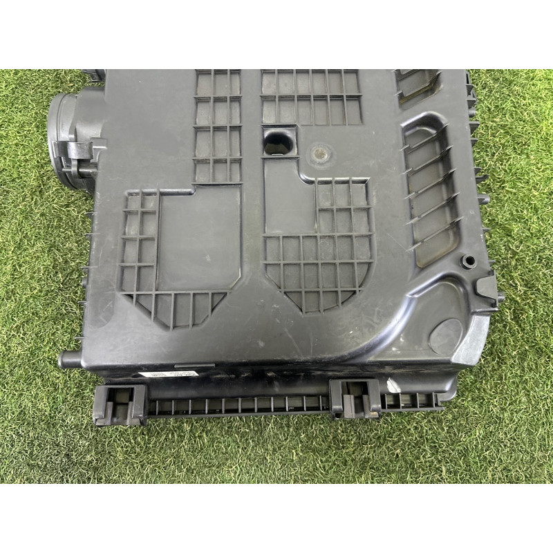 Корпус воздушного фильтра (впускная система) AUDI Q7 4M 2017 3.0 CREC 4M0133837A