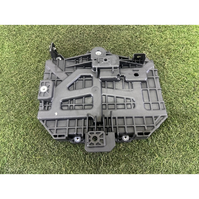 Площадка аккумулятора (кузов и элементы) KIA Soul 3 2022 2.0 37150K0000