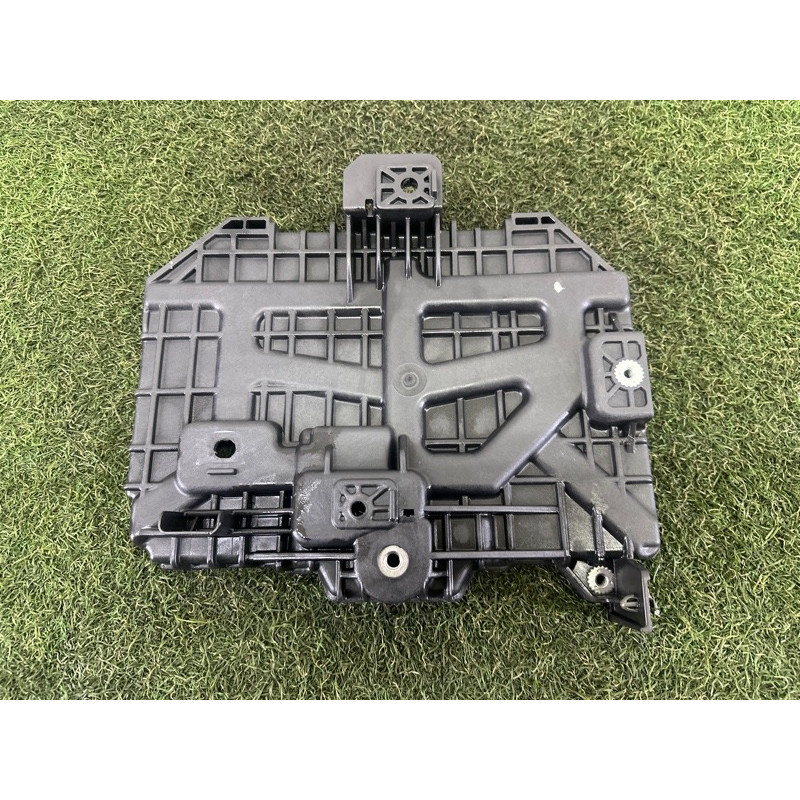 Площадка аккумулятора (кузов и элементы) KIA Soul 3 2022 2.0 37150K0000