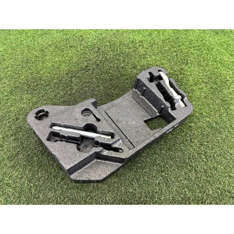 Комплект инструмента (аксессуары) Volkswagen Touareg NF 2012 3.0 Hybrid CGFA 7P0805783