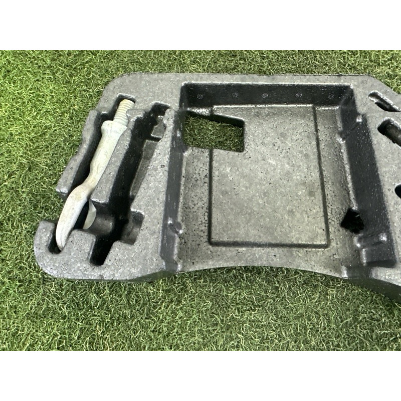 Комплект инструмента (аксессуары) Volkswagen Touareg NF 2012 3.0 Hybrid CGFA 7P0805783