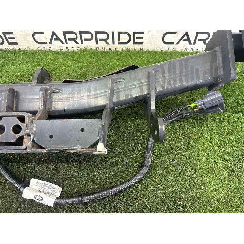 Фаркоп (кузов и элементы) LAND ROVER RANGE ROVER Sport L494 2016 3.0 Diesel LR045404