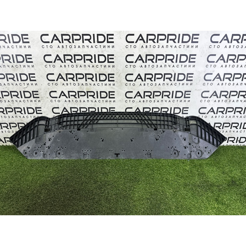 Защита бампера (кузов и элементы) AUDI A4 B9 2018 2.0 DBPA 8W0807611A