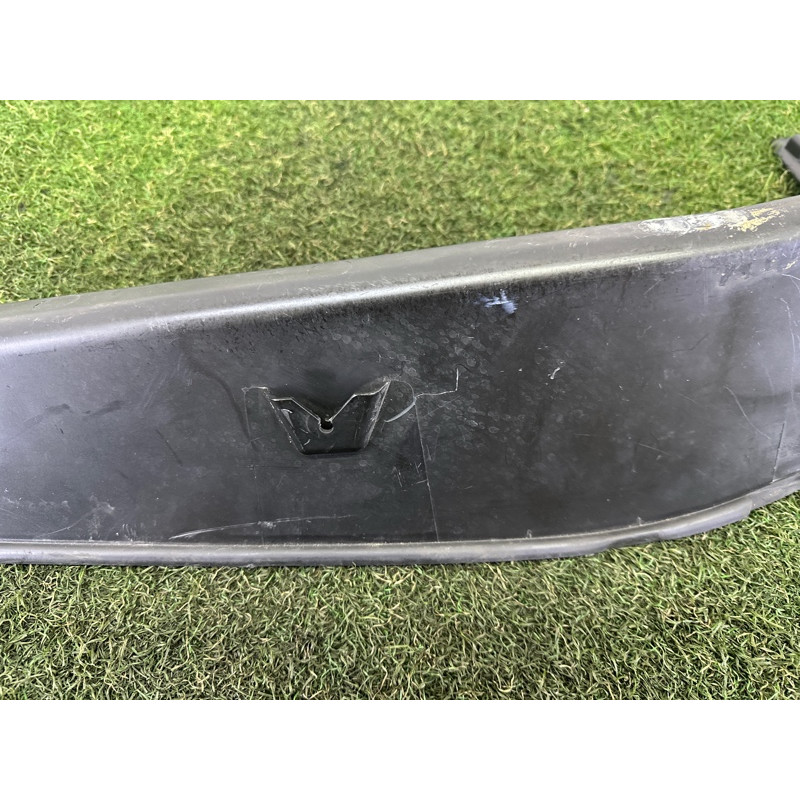 Обшивка крышки багажника (салон) LAND ROVER Range Rover L405 2016 5.0 LR036738