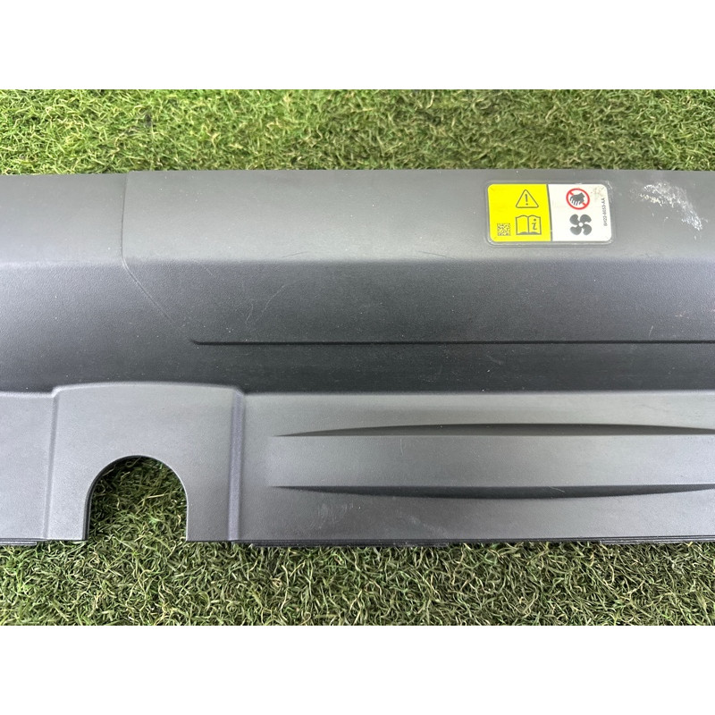 Накладка передней панели (кузов и элементы) LAND ROVER RANGE ROVER Sport L494 2016 3.0 Diesel LR078771