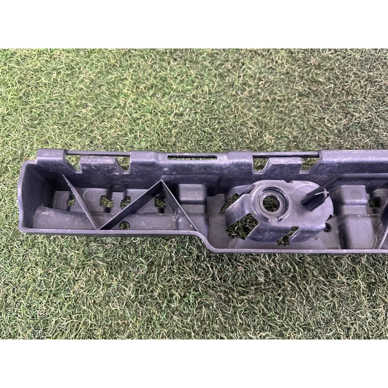 Крепление бампера (кузов и элементы) BMW X3 F25 2012 3.0 51127239883