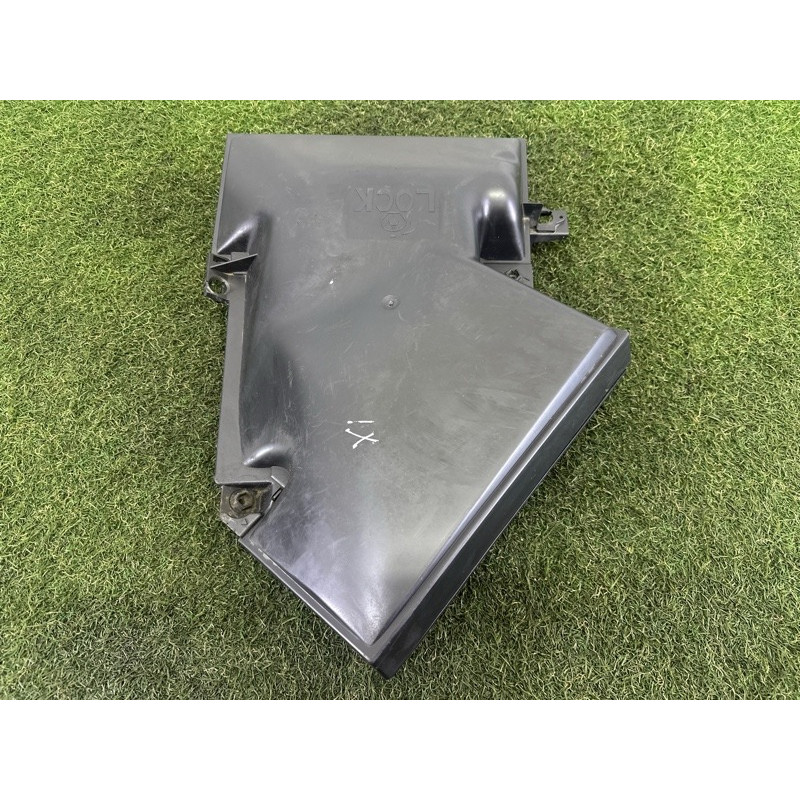 Кришка фільтра салону (кузов і елементи) BMW X5 E70 2010 N57D30A 64316945576