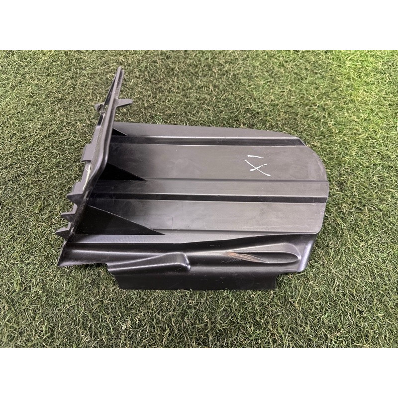 Воздуховод тормозов (кузов и элементы) BMW X5 E70 2010 N57D30A 51748048771