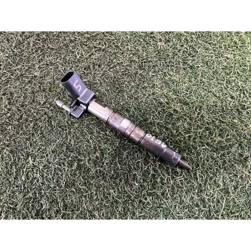 Форсунка топливная (топливная система) BMW X5 E70 2010 N57D30A 13537805428