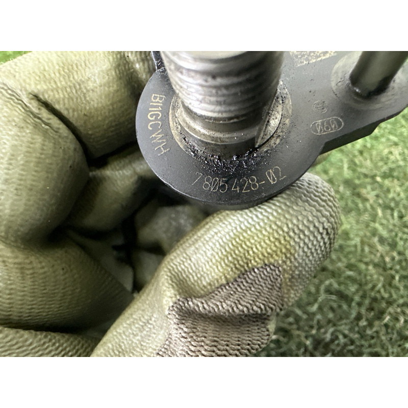 Форсунка топливная (топливная система) BMW X5 E70 2010 N57D30A 13537805428