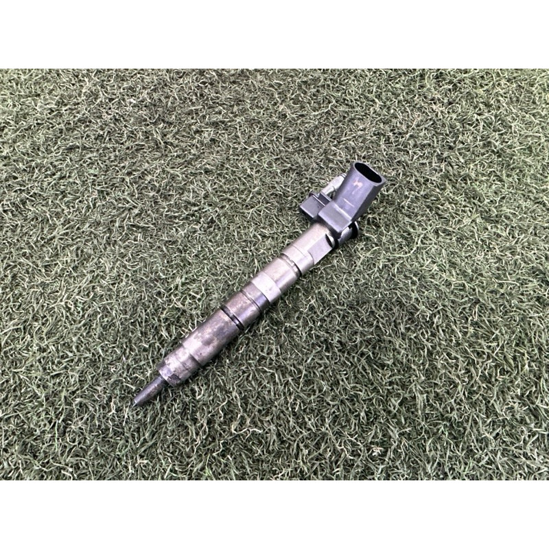 Форсунка топливная (топливная система) BMW X5 E70 2010 N57D30A 13537805428