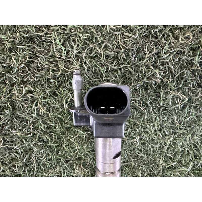 Форсунка топливная (топливная система) BMW X5 E70 2010 N57D30A 13537805428