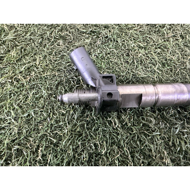 Форсунка топливная (топливная система) BMW X5 E70 2010 N57D30A 13537805428