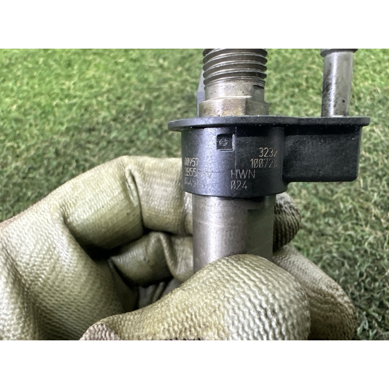 Форсунка топливная (топливная система) BMW X5 E70 2010 N57D30A 13537805428