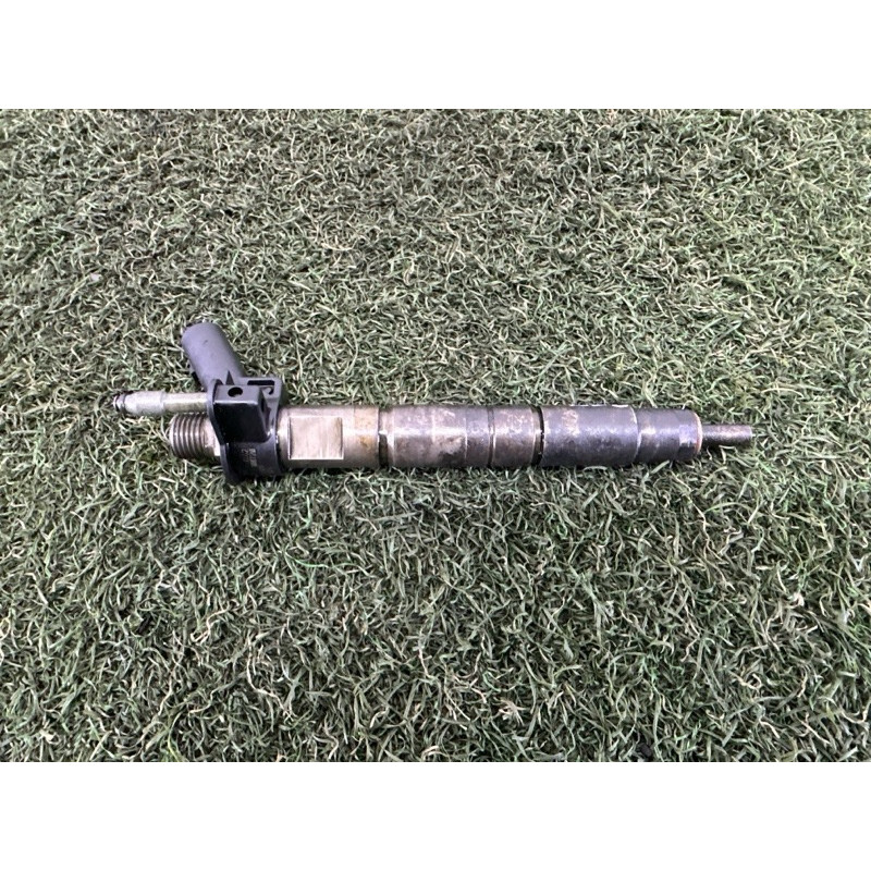 Форсунка топливная (топливная система) BMW X5 E70 2010 N57D30A 13537805428