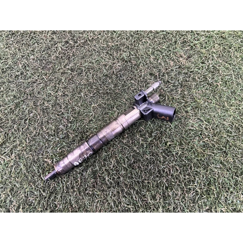 Форсунка топливная (топливная система) BMW X5 E70 2010 N57D30A 13537805428