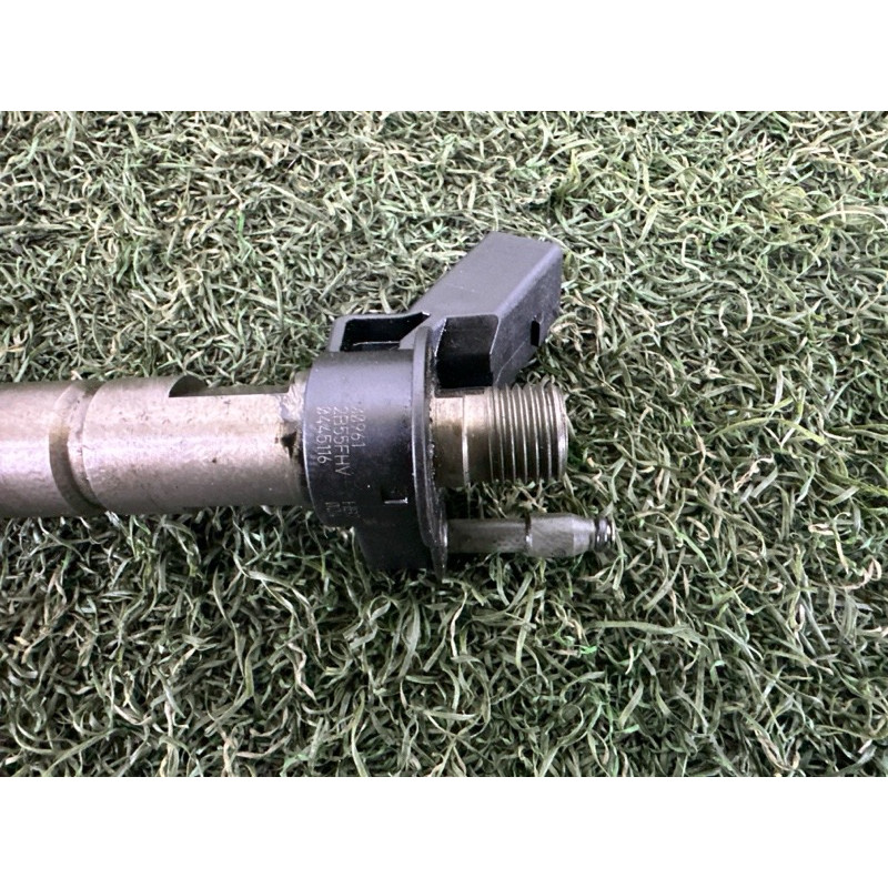 Форсунка топливная (топливная система) BMW X5 E70 2010 N57D30A 13537805428