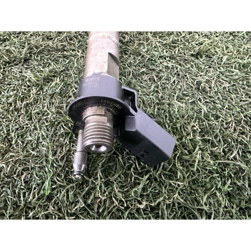 Форсунка топливная (топливная система) BMW X5 E70 2010 N57D30A 13537805428